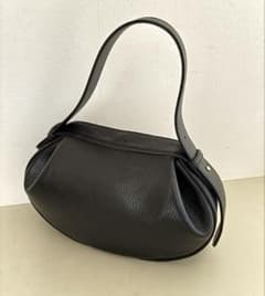 美品 BEARDSLEY ビアズリー 本革 ラウンドミニバッグ 黒 セレモニー