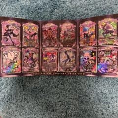デュエルマスターズ ロイヤルカードファイルのサムネイル