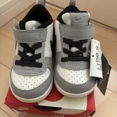 未使用 Nike ナイキ ベビーシューズ コート バーロウ 12cmのサムネイル