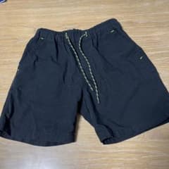 グローバルワーク　エア軽ショートパンツのサムネイル