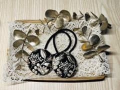 ヘアゴム No.274 GalaxyStone刺繍入り ラウンド ヘアゴム 2個セット No.274 - メルカリ