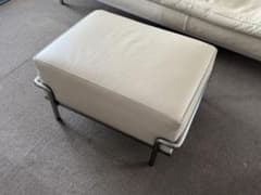 Cassina カッシーナ レザー　オットマン　ソファ別出品 Cassina カッシーナ レザー オットマン ソファ別出品 - メルカリ