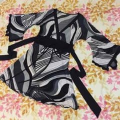 《美品》着物風ワンピースのサムネイル