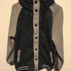 beamsのパーカーのサムネイル