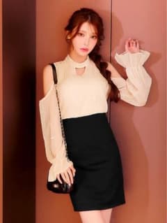 オフショルシフォンミニドレスのサムネイル