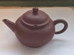 中国宜興 紫砂 茶壺 紅泥 一厂 グリーンラベル期（蓋に小さな欠け）のサムネイル