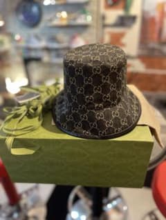anne様　専用　　GUCCI バケットハットのサムネイル