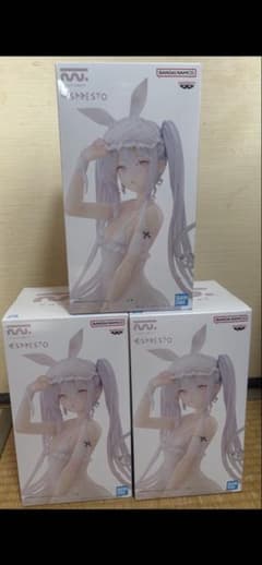 ESPRESTO Sleepy Bunny シュガー フィギュア 3点セットのサムネイル