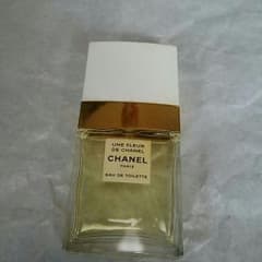 CHANEL♡UNE  FLEUR  DE  CHANELのサムネイル