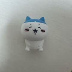 ちいかわ ハチワレ ミニフィギュアのサムネイル