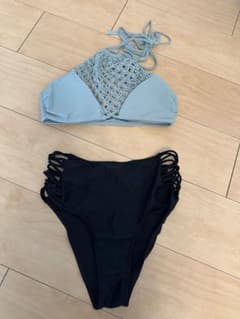 Hollister Swim x Forever 21 ビキニのサムネイル