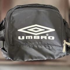 UMBRO アンブロ ウエストバッグ ボディバッグ ブラックのサムネイル