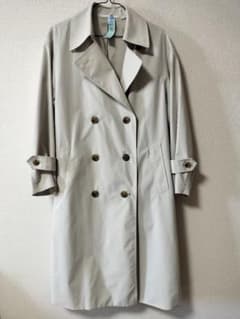 【クリーニング済】ユニクロ　UNIQLO　トレンチコートのサムネイル