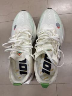 LI-NING　FEIDIAN5 ELITEのサムネイル