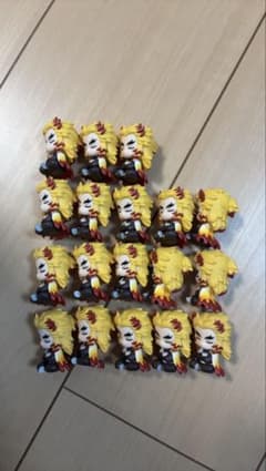 鬼滅の刃 煉獄杏寿郎 ミニフィギュア 18個セットのサムネイル