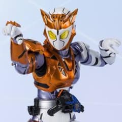 仮面ライダーバルキリー S.H.Figuartsのサムネイル