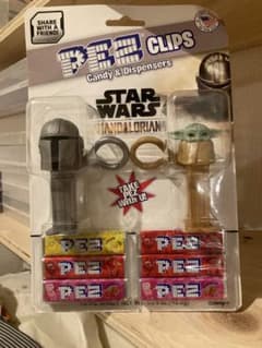 PEZ マンダロリアン　新品未開封のサムネイル
