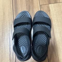 wmilly さん専用　CrocsキッズサンダルW5(２１センチ)のサムネイル