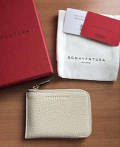 新品未使用☆BONAVENTURA スクエアカードコインケース アイボリー