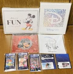 ディズニー 一番くじ キャンバスアート ミッキー 他まとめ売りのサムネイル