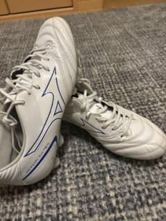 Mizuno Morelia Neo ホワイト サッカーシューズのサムネイル