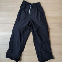 GU 　キッズ　ブラックパンツ　S(140)のサムネイル