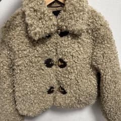 ZARA ベージュ ボアジャケット Sサイズのサムネイル
