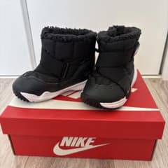 NIKE キッズ ブーツ ブラック 13cmのサムネイル
