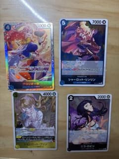 ワンピースカード グロリオーサ ニコ・ロビン シャーロットプリン リンリンのサムネイル