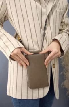 【美品】reclaire スマホショルダー 財布一体型のサムネイル