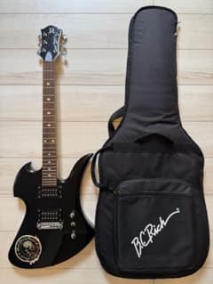 B.C. Rich Mockingbird モッキンバードケース付き B.C. Rich Mockingbird モッキンバードケース付き - メルカリ