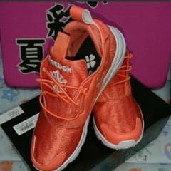 ももクロ スニーカー ピンクのサムネイル