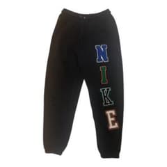 NIKEスウェットパンツのサムネイル
