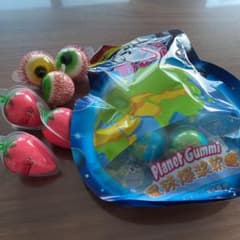 地球グミ　目玉グミ　イチゴグミのサムネイル