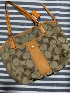 手持ちの部分のみ。難あり  coach♡のサムネイル