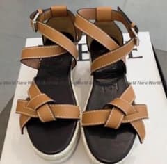 ★引越しの為月末までSALE早い者勝ち★ロエベ　サンダル ☆引越しの為月末までSALE早い者勝ち☆ロエベ サンダル - メルカリ