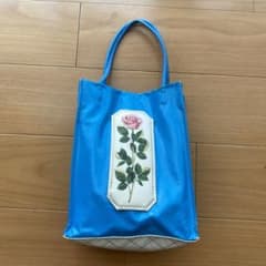 ビームス　ルルメリー　保冷バッグ　ピンク ルルメリー ビームスbeams ピンク薔薇保冷バッグ - メルカリ