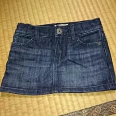ジーンズのスカートですのサムネイル