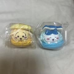 ちいかわ　きゃらまかろん うさぎ ハチワレのサムネイル