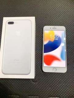 iPhone 7 Plus Silver 128 GBのサムネイル