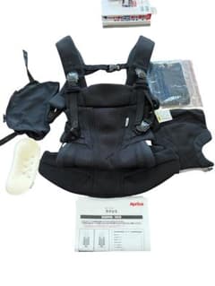 Aprica ラクリス 抱っこ紐 ブラック 美品 付属品付 2176420 Aprica ラクリス 抱っこ紐 ブラック 美品 付属品付 2176420 - メルカリ