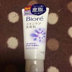 ☆早い者勝ち☆  ｋａｏ   Bior'e スキンケア洗顔料のサムネイル