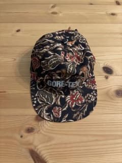 GORE-TEX 花柄キャップ