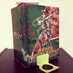 進撃の巨人 リヴァイ フィギュアのサムネイル