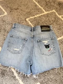 GUCCI デニムショートパンツ ライトブルー ネコちゃん 24インチ XS GUCCI デニムショートパンツ ライトブルー ネコちゃん 24インチ