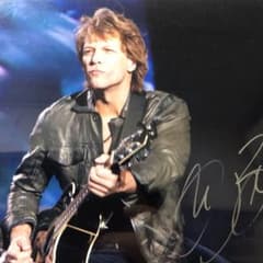 ジョン・ボン・ジョヴィ 直筆サインPhoto - メルカリ