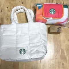 スターバックス　福袋　2023のサムネイル