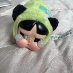 POP MART バターカップ　CRY BABYのサムネイル