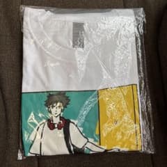 呪術廻戦イラスト入りホワイトTシャツ Lサイズキーホルダー付きのサムネイル