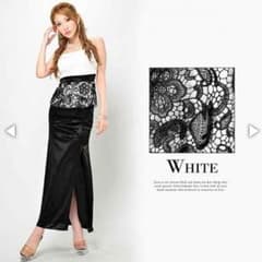 《新品同様!!》スリット入りペプラムミニドレスのサムネイル